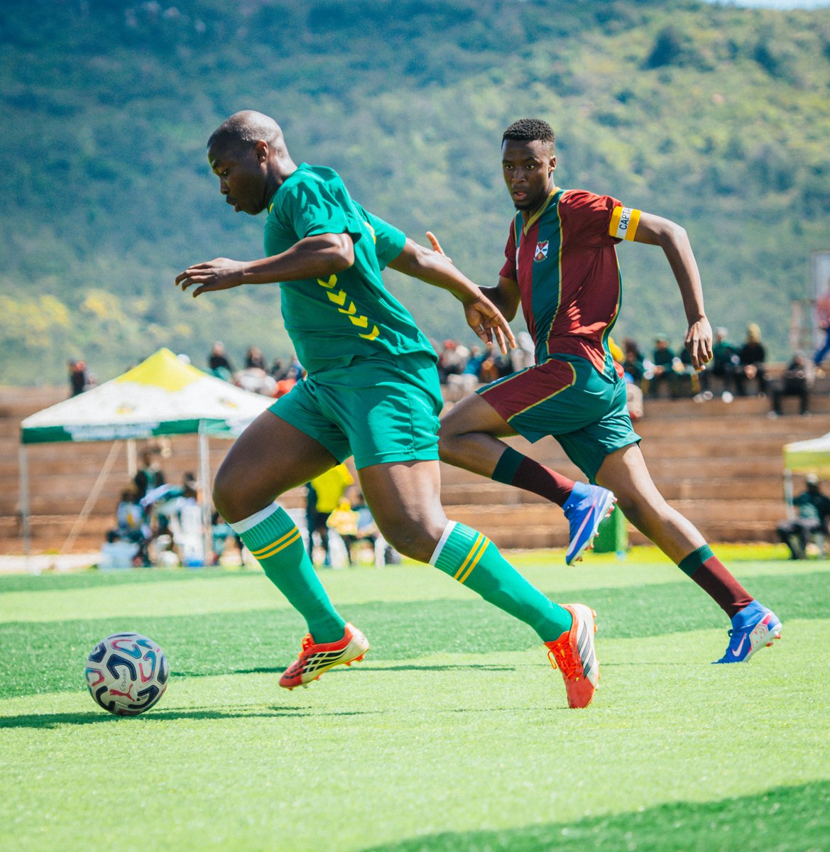 TARDI540202's tweet photo. 𝐌𝐀𝐓𝐂𝐇 𝟒 𝐔𝐍𝐃𝐄𝐑𝐖𝐀𝐘! ⚽🔥

Fort Cox take on Cedara in a battle for crucial points! 🏆⚡ Tactical discipline, intensity and plenty of action on the pitch!

Who will break through? 👀

#NACSANO2026 #SoccerWeek #FortCoxFC #CedaraFC #MatchDay #Day5 https://t.co/mcNlZqrf59