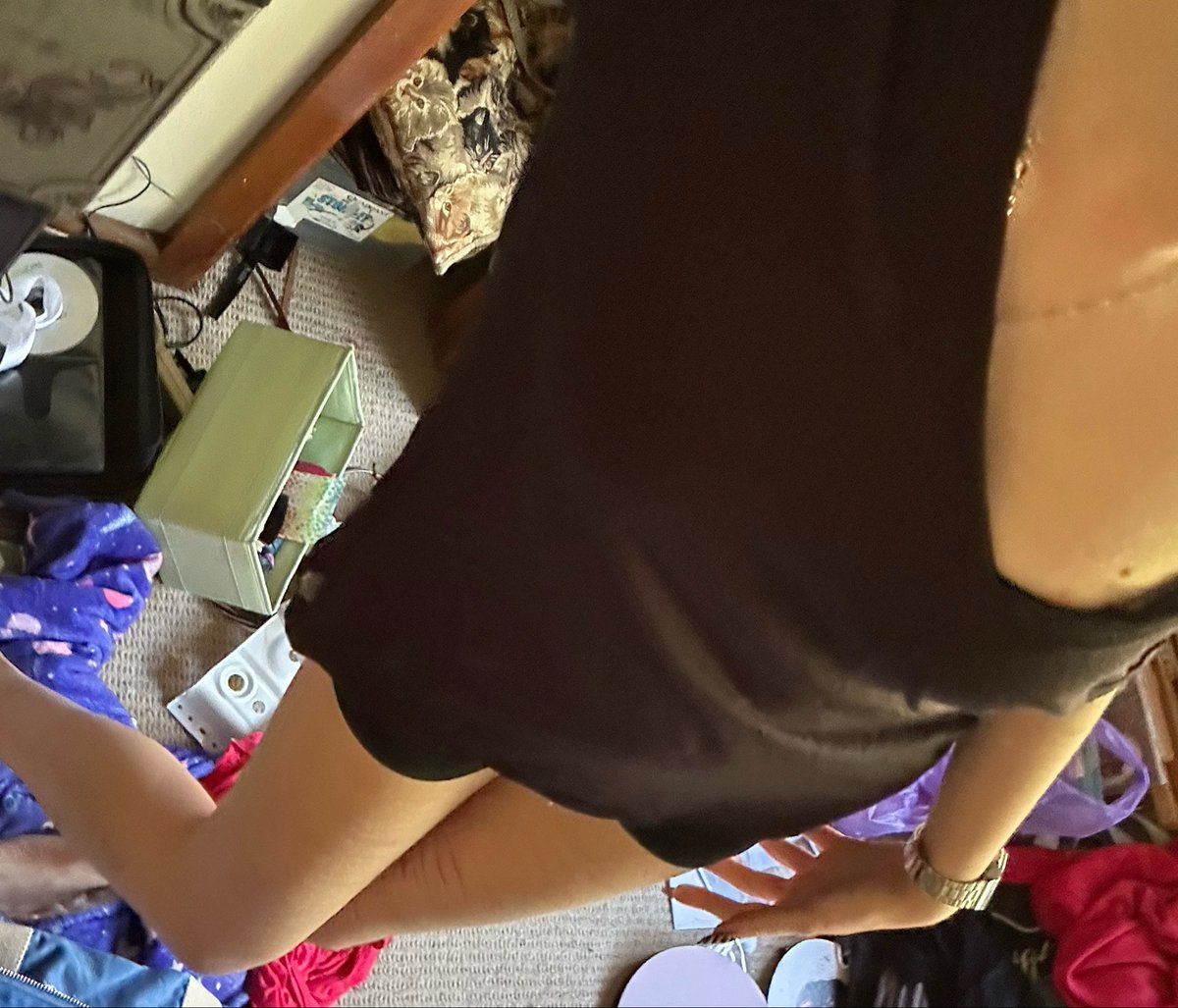 elsWhiteTiger's tweet photo. Havnt known my weight for a while now ;_; any guesses? 
#edrtwtㅤ https://t.co/4QmZaf1YyK