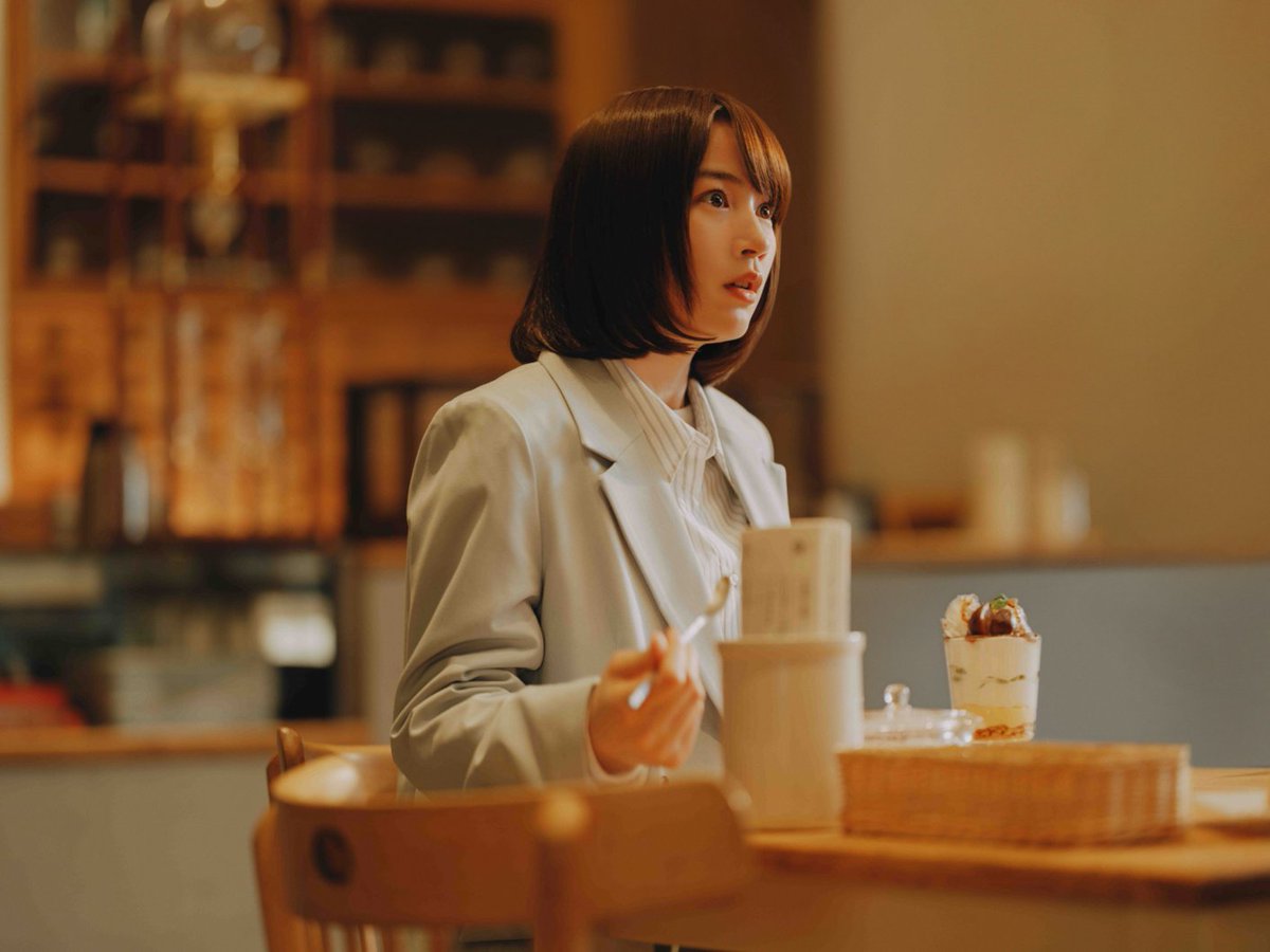 DMMTV_PR's tweet photo. 『幸せカナコの殺し屋生活２』
このあと0:00より〔第4話〕の配信が開始！

配信に先駆けて、場面写真を公開✨

▼視聴ページはこちら👇
https://t.co/rVKsiCtSis
#カナコロ #幸せカナコの殺し屋生活 #のん https://t.co/ZdyH4WhTNx