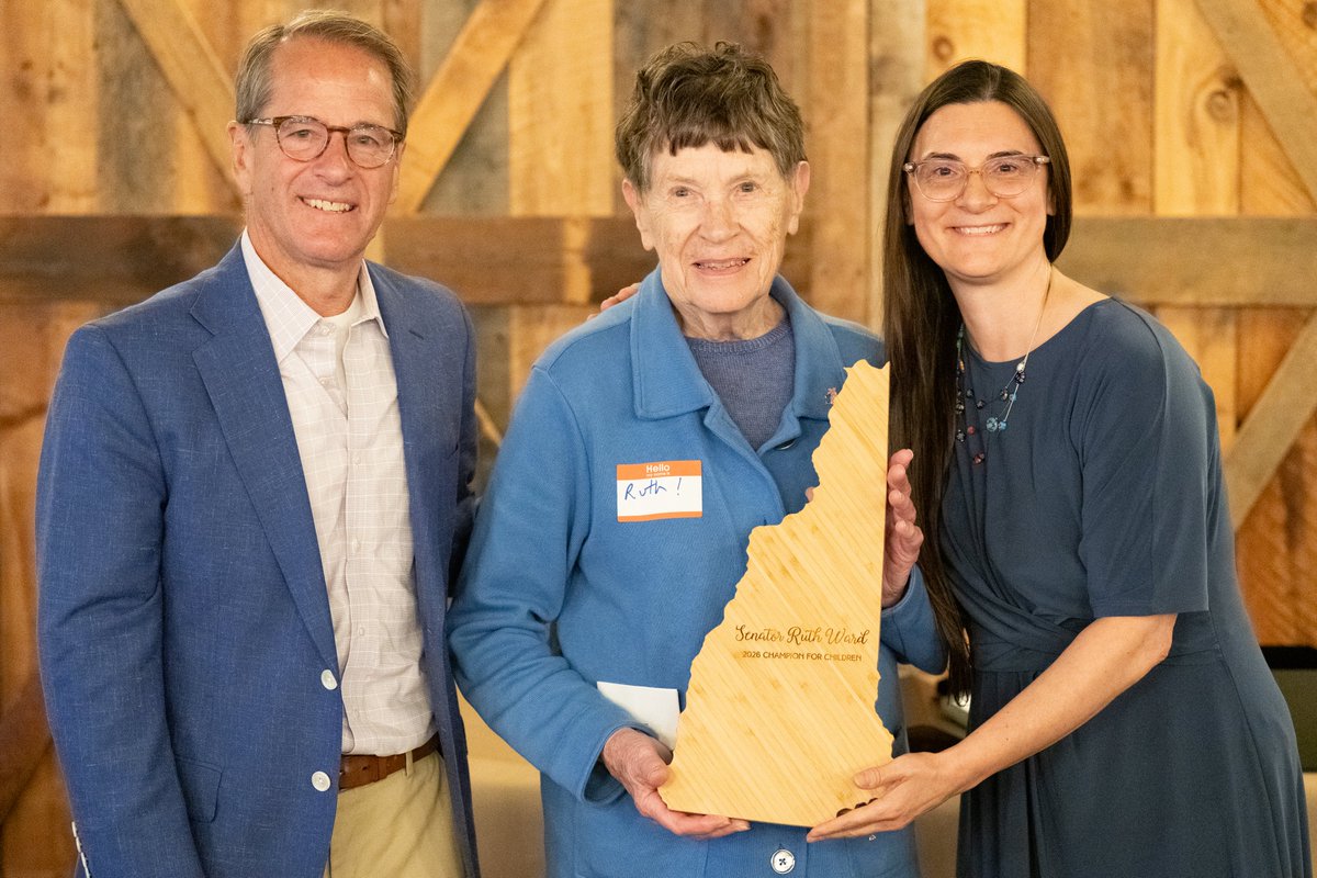 CSF_NH's tweet photo. A decade of generosity. Thousands of scholarships. Countless opportunities.

On Sept. 24, we celebrated our donors, students and champions of education freedom, including Sen. Ruth Ward, our 2026 Champion for Children.

📸 https://t.co/JkqI5qiY3Z

#nhpolitics https://t.co/qyDbXb3XwL