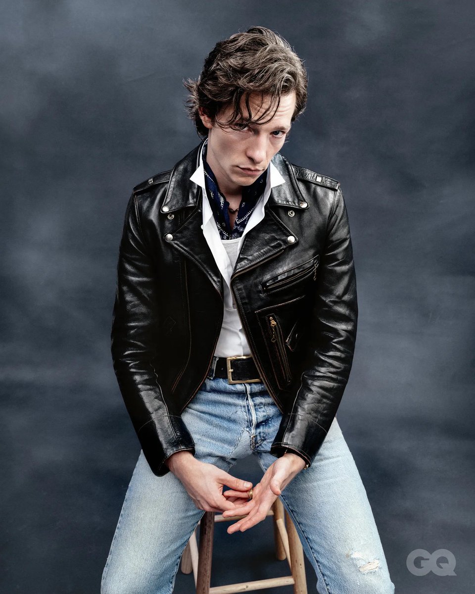 FilmUpdates's tweet photo. Mike Faist covers the latest issue of GQ Hype.

📸: Adam Dowling https://t.co/YcuTJV1APz