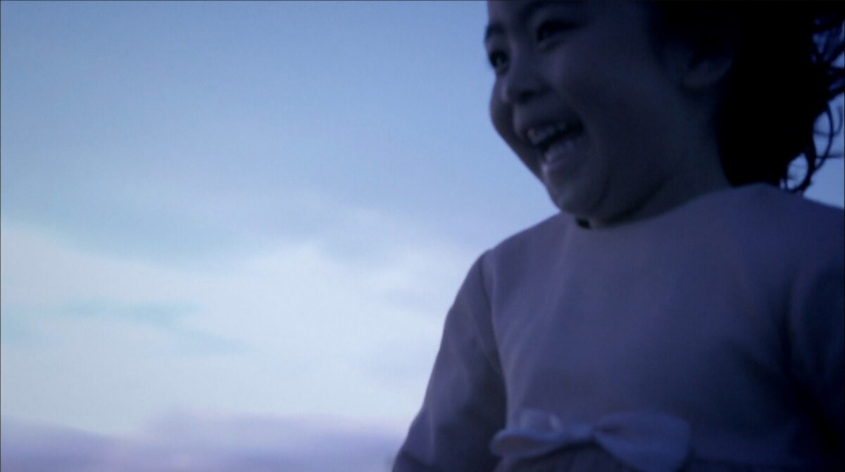 natalie_mu's tweet photo. BOOM BOOM SATELLITES
「LAY YOUR HANDS ON ME」

ミュージックビデオのフルバージョン公開
川島道行の当時4歳の次女が出演
https://t.co/t2G0O8Nmtj

#BOOMBOOMSATELLITES https://t.co/HkRJG3m3ep