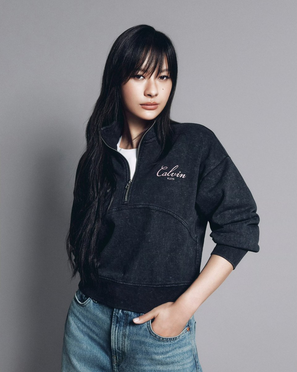 MilkLoveUSA_FC's tweet photo. Was not expecting to wake up to Milk’s Calvin Klein photoshop drop

#CalvinKleinXMilk #MilkPansa 
#CalvinKlein https://t.co/q5u28qWid7