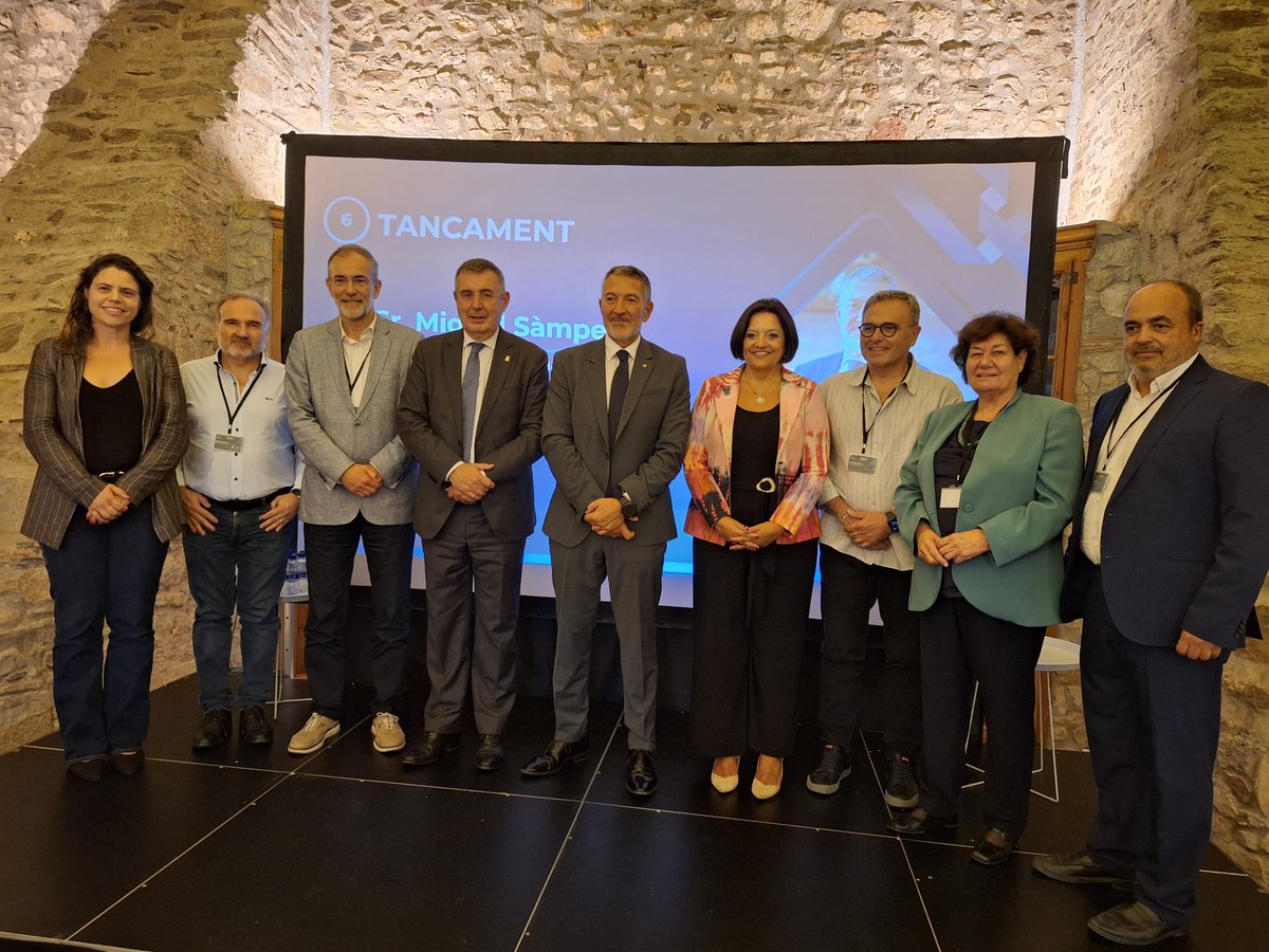 PresidenciaDdgi's tweet photo. Al plenari del @PatronatEPS, hem compartit una idea clara: el futur de la demarcació passa per generar, atraure i retenir #talent. Reforçar la connexió entre universitat, empreses i institucions és clau per crear oportunitats i impulsar un territori més competitiu i innovador. https://t.co/OAXCm4VIan