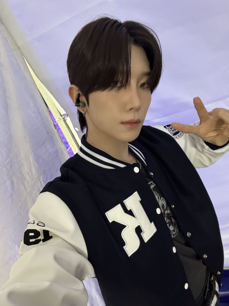 TNX_twt's tweet photo. 공주🩷

#TNX #티엔엑스
#오성준 #SUNGJUN https://t.co/Wgu3tL01z9