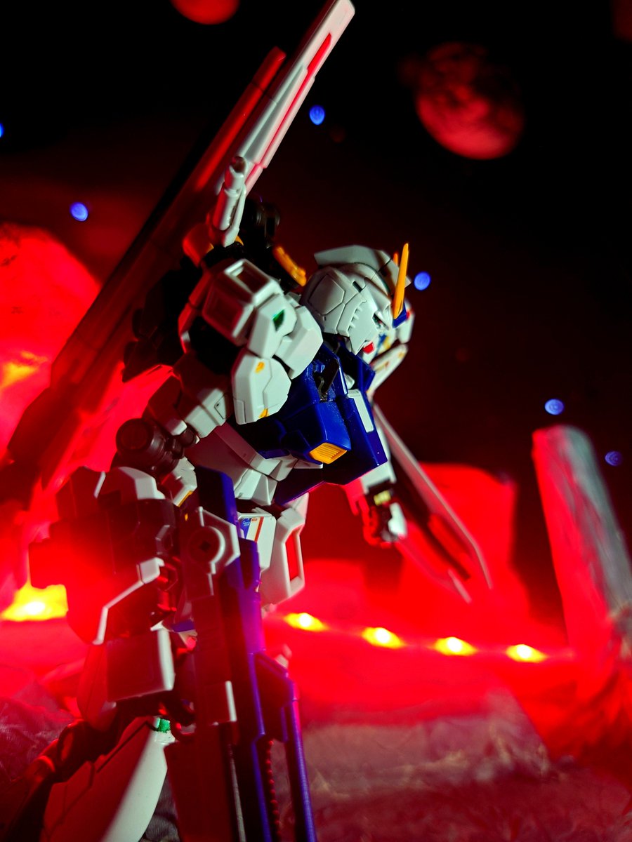 Hhs9Ww's tweet photo. #夜のフィギュア撮影会
お題「フリー」
ffνガンダム

アクシズが…割れる https://t.co/JMygka2BJ6