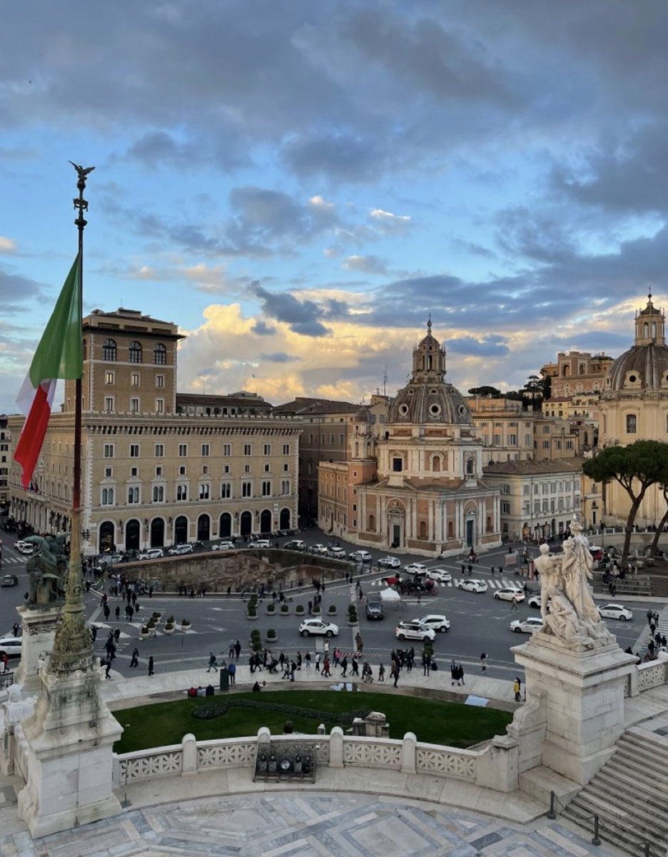escape056's tweet photo. Rome, Italy 🇮🇹 https://t.co/jfNSqHgDls