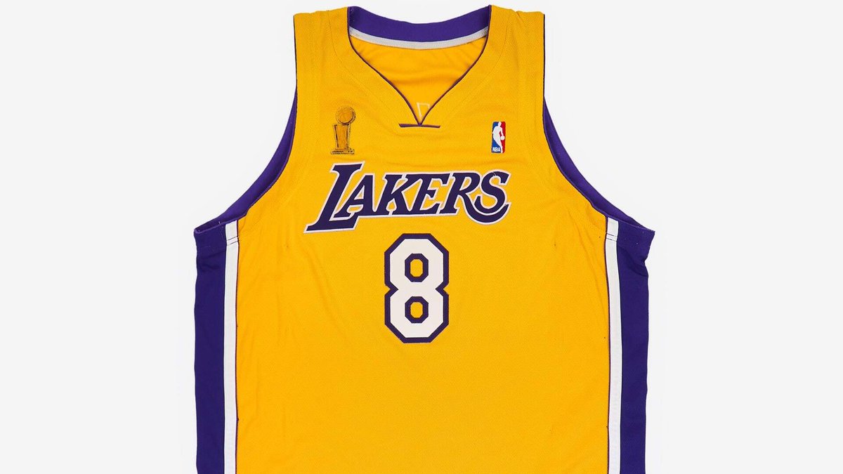 Complex's tweet photo. Kobe Bryant's Game-Worn No. 8 Lakers Jersey With NBA Finals Patch Hits Auction Details: https://t.co/kOOnxAYF9n https://t.co/5mG4oyJE5a