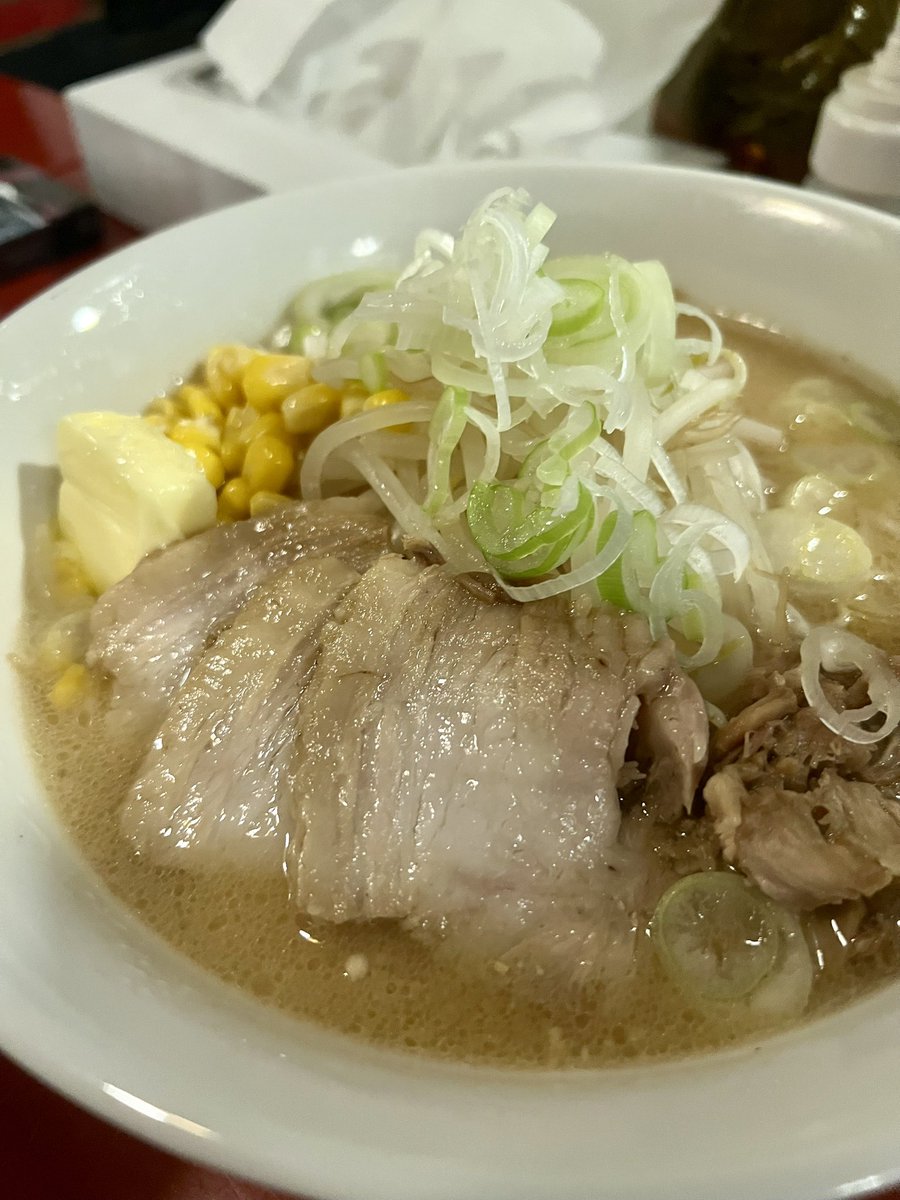 momochidori0423's tweet photo. 9/30(水)20〜3時くらいまで
百千鳥→飛鳥
紅孔雀→シン

写真は前日奥亭で食べたラーメン。美味しかった…！！月曜日限定らしいから釣りがない時にまた行けるかなあ…

本日ものんびり待ってます。よろしくお願いします✨ https://t.co/TKNqLdtP2G