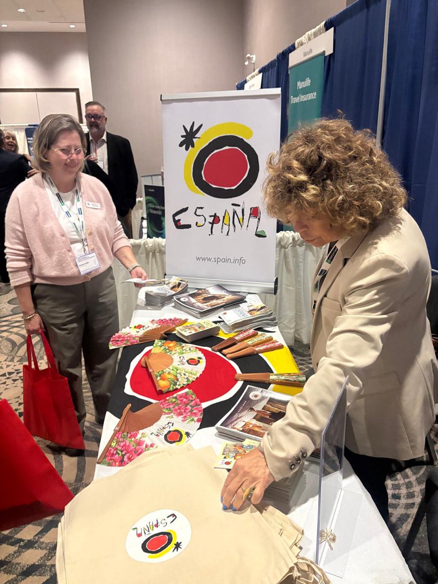 SpainInCanada's tweet photo. ✨ Great @ACTACanada Summit in Vancouver!
Thanks to all the travel advisors and industry professionals who visited our booth and connected with us. We look forward to inspiring more Canadians to #VisitSpain! ✈️
#ThinkYouKnowSpain #ACTASummit https://t.co/iC0BItgnsc