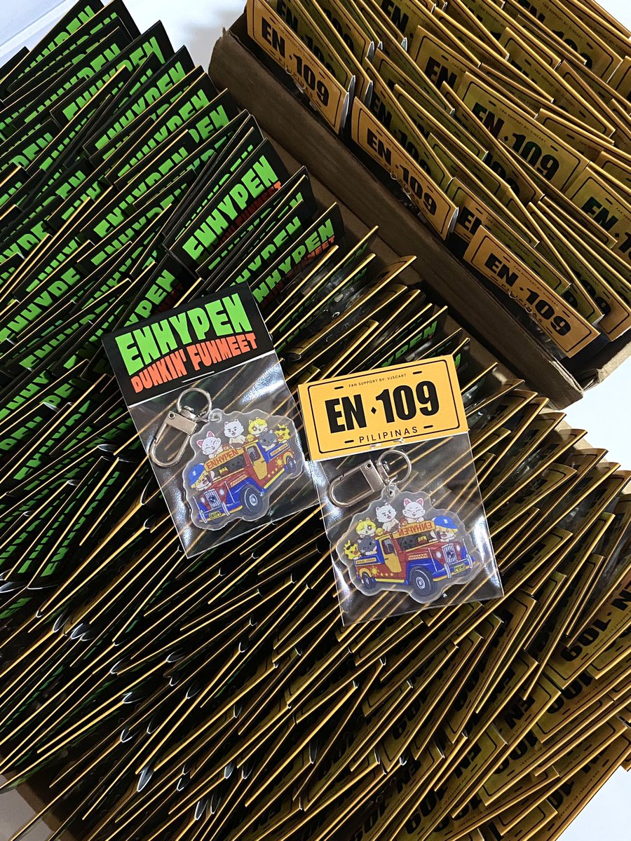 vjscart's tweet photo. na tapos na rin ak mag pack na para bang magbebenta yan sha ?? will post my loc nalang on the dday! see y'all!! https://t.co/c1ITaU3NRr