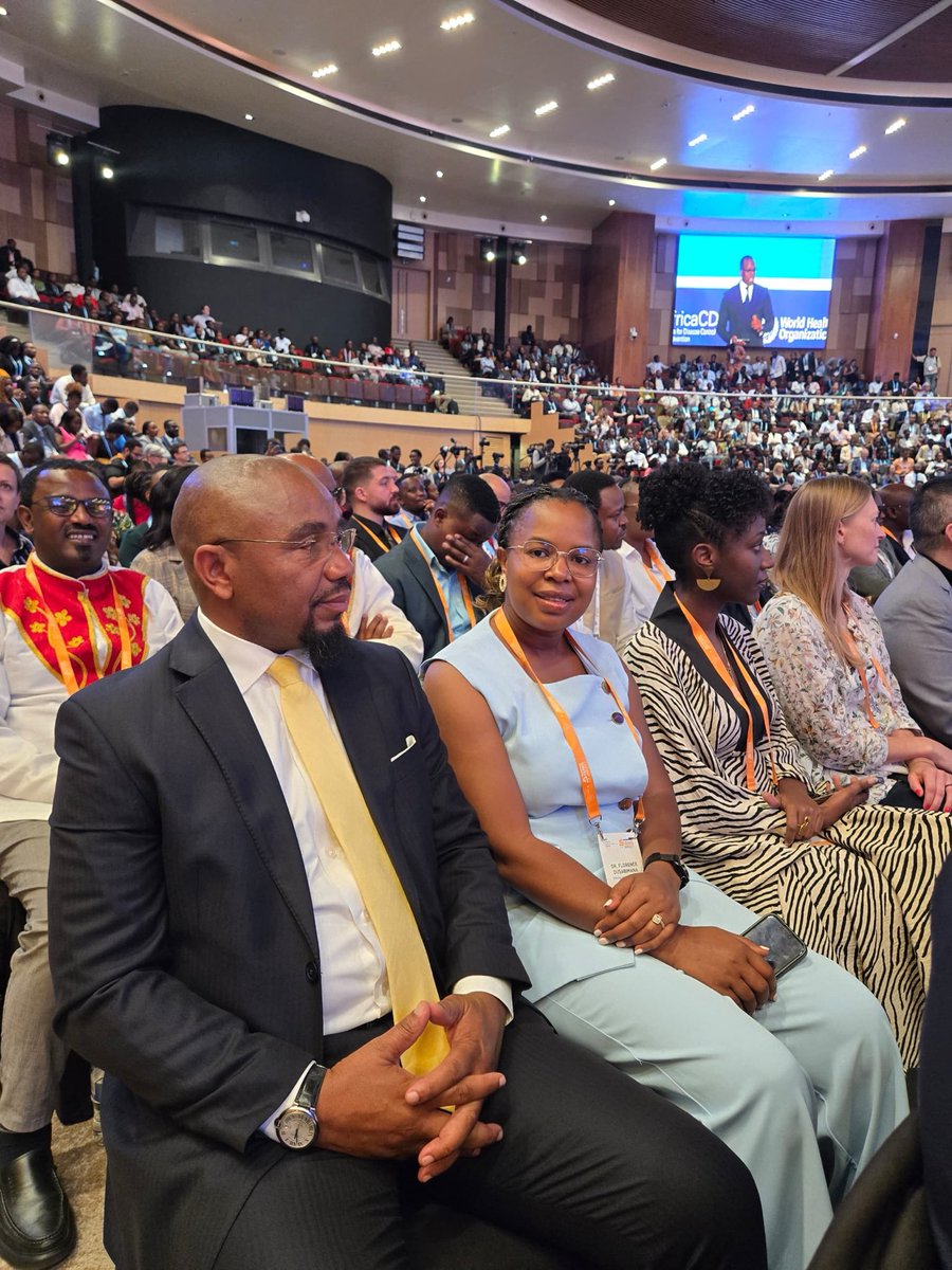 TSayiba's tweet photo. African Desk Limited a l’honneur de participer à la 5ᵉ édition de l’Africa HealthTech Summit, qui se tient du 30 septembre au 2 octobre 2026 à Kigali, au Rwanda, sous le thème inspirant : « Wellness for all » (Le bien-être pour tous).

Dans le cadre de cet événement continental majeur, nous serons particulièrement mobilisés sur un enjeu stratégique : les infrastructures et la logistique au service du secteur de la santé en Afrique.

Repenser nos chaînes d’approvisionnement, sécuriser nos réseaux technologiques et bâtir des infrastructures robustes sont des préalables indispensables pour garantir un accès universel aux soins de qualité. C'est avec beaucoup d'ambition que nous partagerons notre vision et nos expertises pour co-construire l'écosystème de santé de demain.

Le futur de la santé sur le continent se dessine aujourd'hui.

#CestEncorePossible #HealthTech #LogistiqueSanitaire #InfrastructuresCritiques #InnovationEnSante #Digitalisation #Afrique #AHTS2026 #WellnessForAll #AfricanDesk @_AfricanUnion @AfCFTA