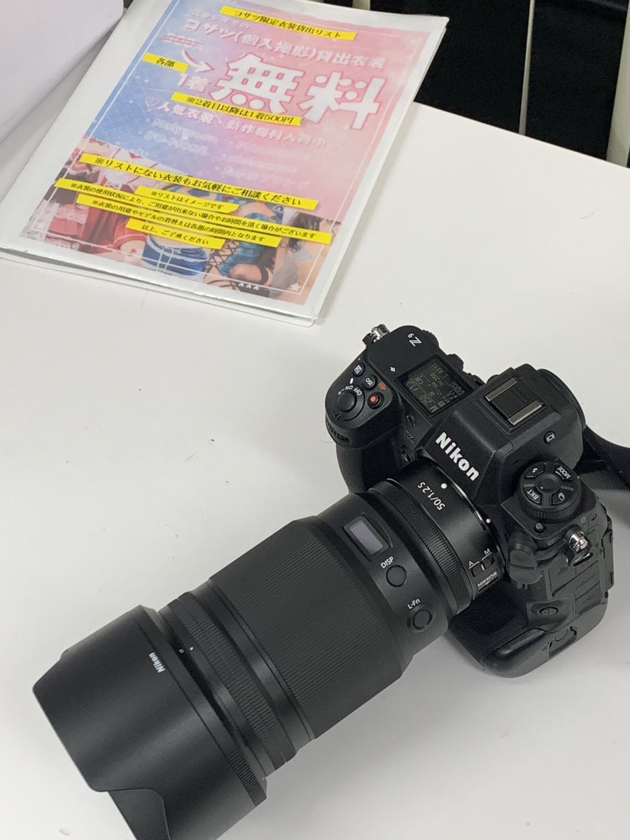 satryxe's tweet photo. セッション撮影も何か課題を決めていけば練習にはなる訳で。
35mmで色々出来れば50mm売っても良い気がしたけど、どっちもまだ使いこなせてないですね。。 https://t.co/kd3nN6vB7c