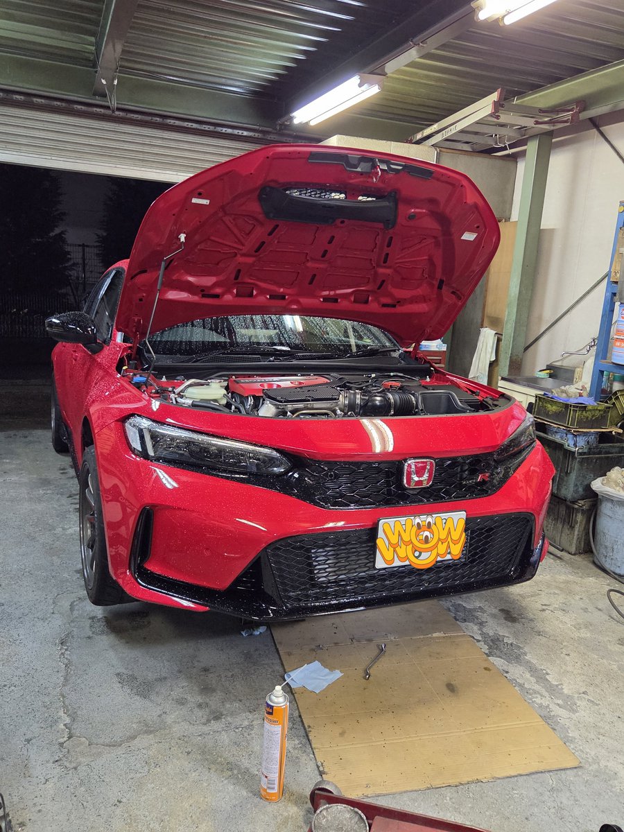 Godaracing's tweet photo. 昨夜、旧友E君が親子で来店😅旧工場以来25年ぶり？

未だ当時の私を恐れてたけど、目が優しくなったと徐々に慣れ、懐かしい話に…😉(昔、武闘派集団に呼び出されたE君を電話1本で助けた時の恩を一生忘れません💦やって笑)
※FL5メンテ託されました

エキセン ジャーナル径測定によりメタル選択→交換👌 https://t.co/Gv7OJWbWwL