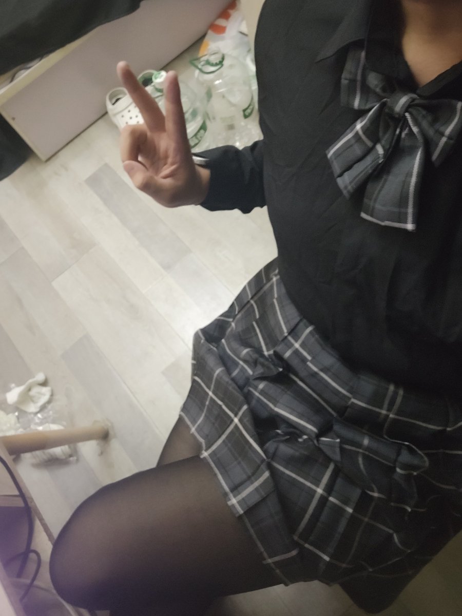 Yankaikkowo's tweet photo. 看来只有女装才能取悦自己
#男娘 https://t.co/NdwgbMSEoZ
