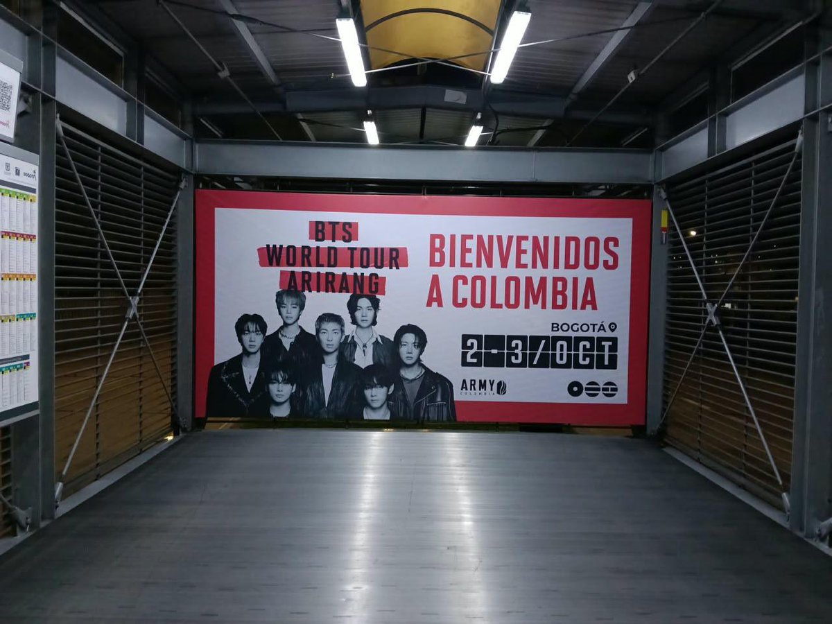ARMYBogotaCol's tweet photo. BIENVENIDOS A COLOMBIA 🇨🇴💜

Estación del Movistar Arena, lista 🔥💜

#BTS_WORLDTOUR_ARİRANG_BOGOTA https://t.co/Zx3mA2hXrx