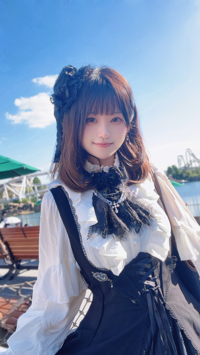 tokio0131's tweet photo. ゴスロリ✙ https://t.co/n3J9umD1ZW