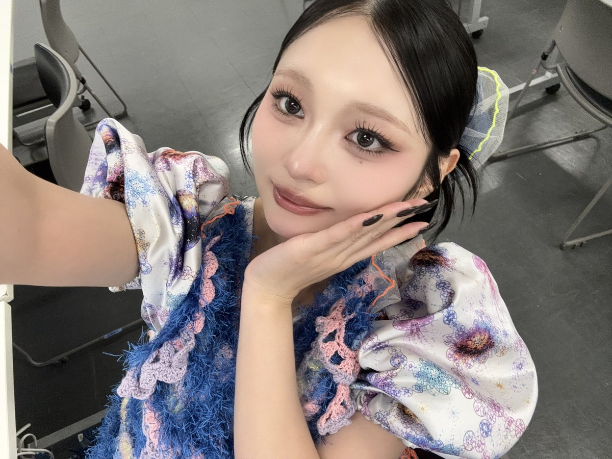 mizuki_ct0221's tweet photo. リリイベありがとうございました♩

リリース日みんなと会えて嬉しかった🥲
2位もありがとうだよ--！♡

#きゃんちゅー https://t.co/sady7SShyC