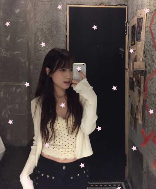 cardkate16's tweet photo. 不是啊⋯早上會幫你口起床的女生  
為什麼沒人要ಠ_ಠ
#聽障人士晚晚 https://t.co/GoPnDdLdhp