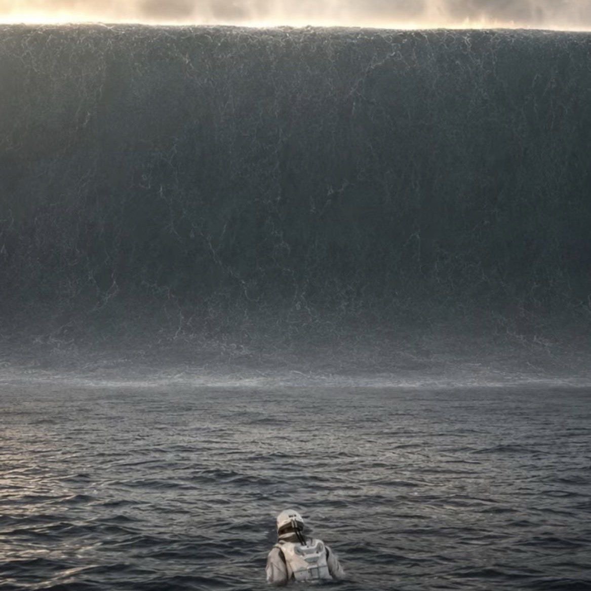 EnsedeCiencia's tweet photo. Han pasado apenas 1 hora y 42 minutos en el planeta Miller desde el estreno de Interstellar en 2014. https://t.co/xJqbRJgYII