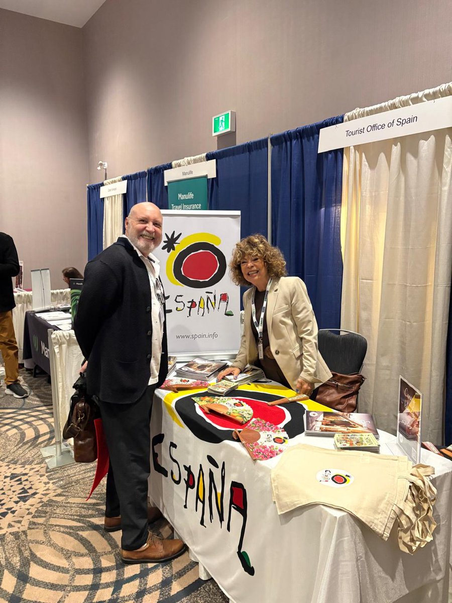 SpainInCanada's tweet photo. ✨ Great @ACTACanada Summit in Vancouver!
Thanks to all the travel advisors and industry professionals who visited our booth and connected with us. We look forward to inspiring more Canadians to #VisitSpain! ✈️
#ThinkYouKnowSpain #ACTASummit https://t.co/iC0BItgnsc