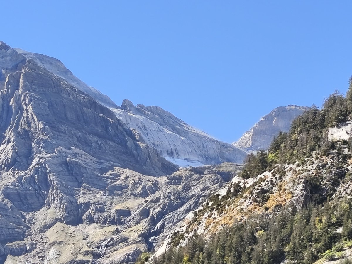 JoseVillalbah's tweet photo. Glaciar de Monte Perdido..o lo que queda de él https://t.co/iS6f2vADno