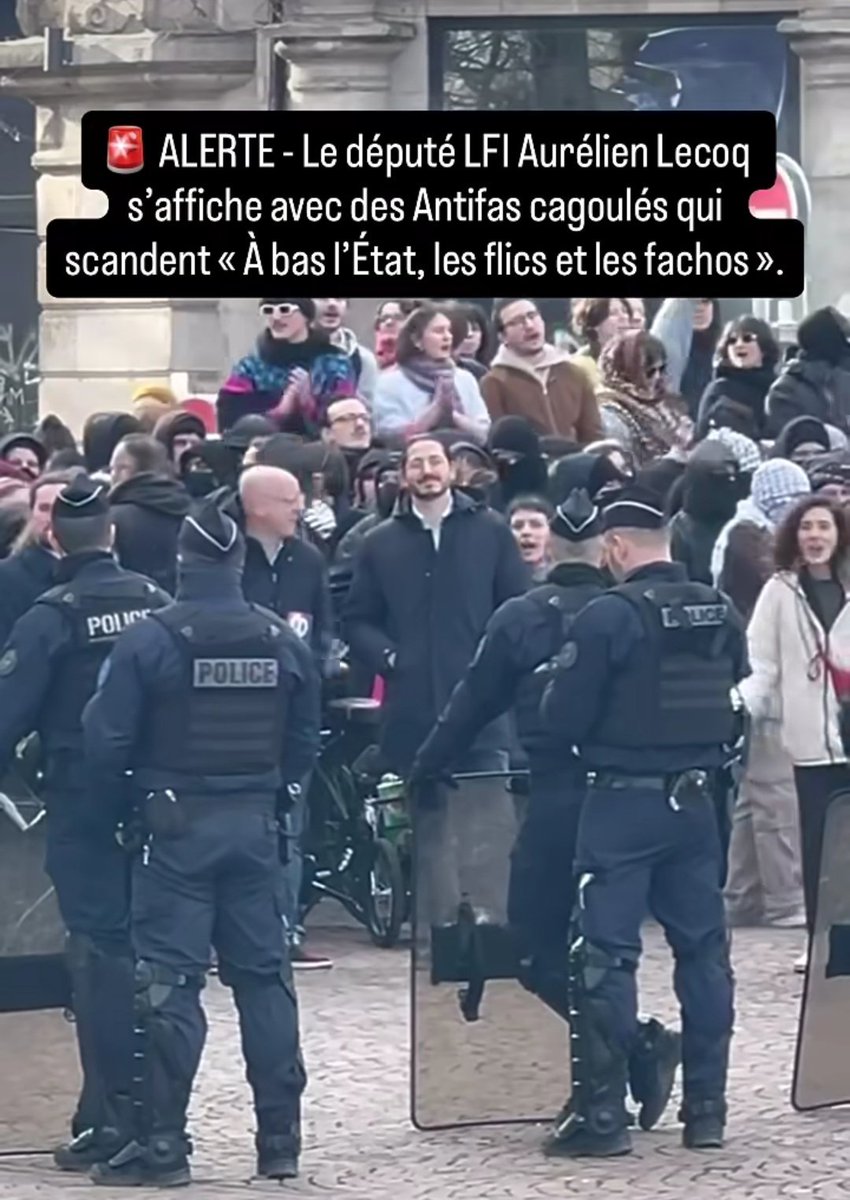 kiril_moldo's tweet photo. @LBleuBlancRouge Ce déchet, tellement crédible face à la police ! 🤡
#LFI_Onpeutplusvousblairer #lfi_pourritures #lfiFascistes https://t.co/KTpcuHAPLe
