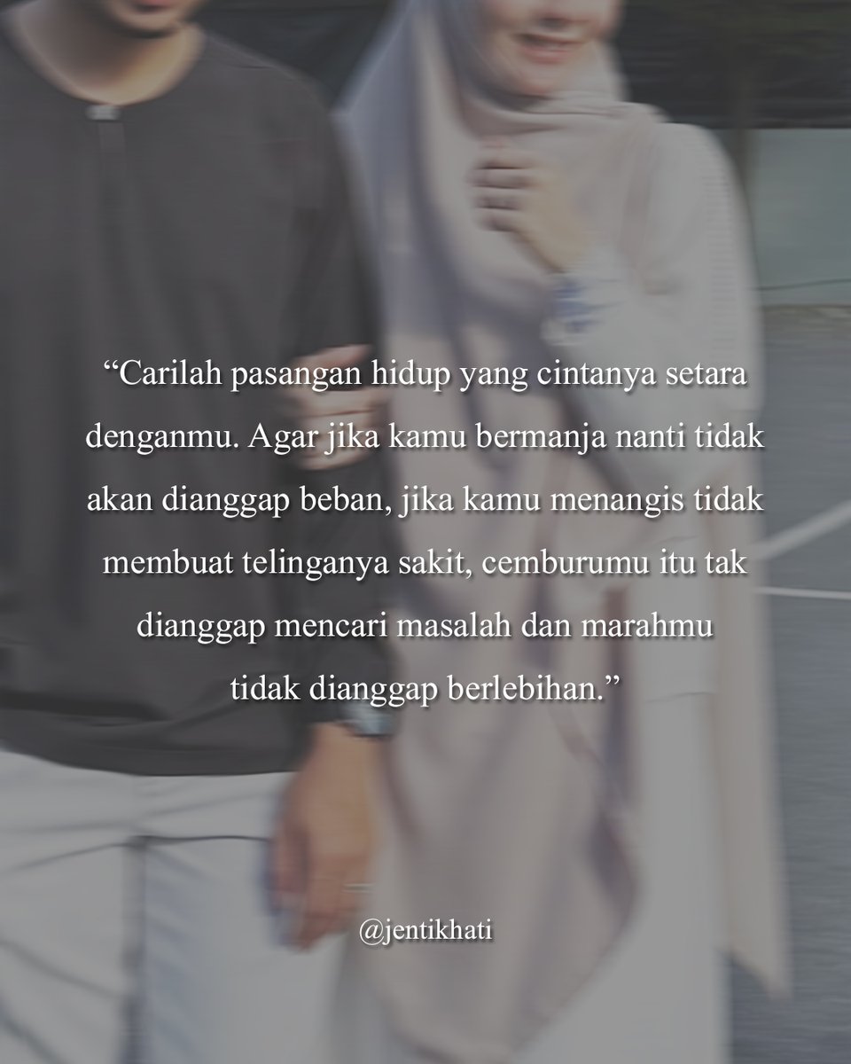 jentikhati's tweet photo. Carilah tempat dimana hati dan perasaan kita dapat dijaga juga diterima dengan baik. Carilah seseorang yang kau bersama dengan dia, kau tak malu nak jadi diri sendiri, selesa bila bersemuka, bila bersama rasa tenang dan tak perlu jadi orang lain untuk nampak sempurna depan dia. https://t.co/10BW7atdOI