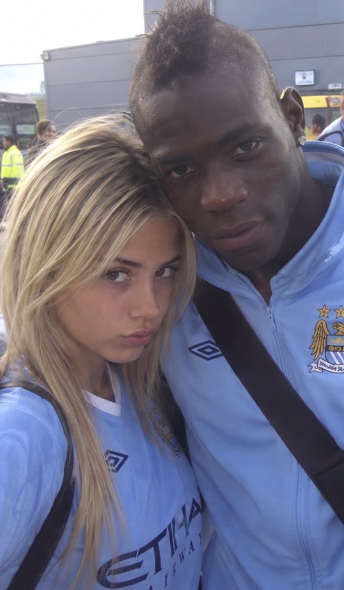 LolaMaradonaa's tweet photo. Memories from 2012 

We will get through this, City till I die 🩵 https://t.co/46AeCAI39w
