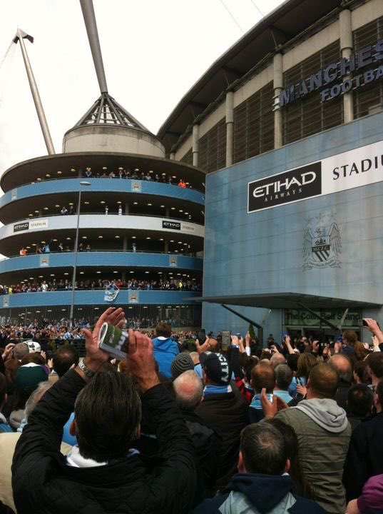 LolaMaradonaa's tweet photo. Memories from 2012 

We will get through this, City till I die 🩵 https://t.co/46AeCAI39w