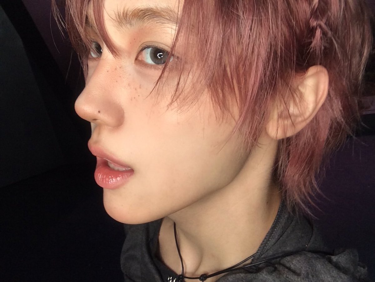 orln3orln's tweet photo. 안성민 존예수준진짜 말도안나온다 https://t.co/qmLLoimMfy