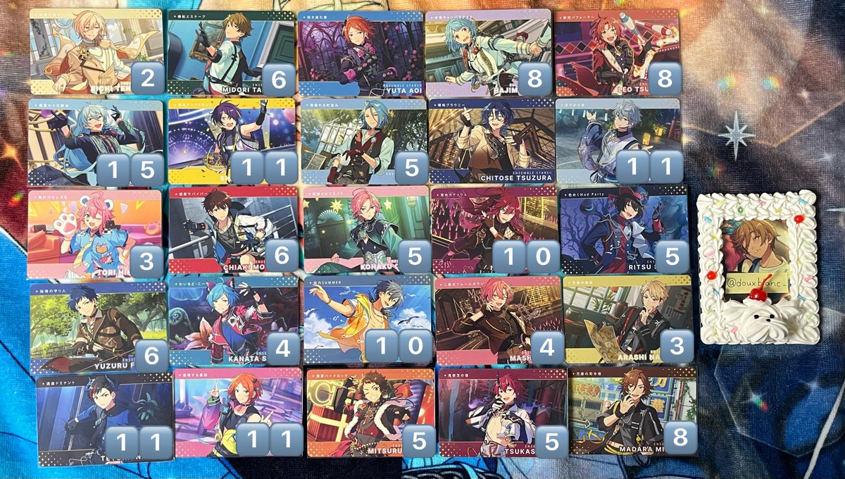 douxblanc_'s tweet photo. 【交換】あんスタ カードダス Vol.1

譲）R 渉（再交換分）、桃李2、弓弦2、翠、ひなた、光4、創4、★ジュイス4、司、〇レオ、〇泉、〇凛月2、斑
　　N 英智、渉、桃李、弓弦、鉄虎、翠、忍、千秋、奏汰、ひなた、ゆうた、HiMERU、こはく、ニキ、光、創、チトセ、望見、舞珠、司、レオ、泉、凛月、嵐、斑

求）R 友也＞宗（友人分・1枚のみ）＞なずな（友人分）
　　N 友也、燐音（友人分）＞なずな（友人分）
　　定価+送料（3枚200円/端数は65円）

詳細は画像3枚目に記載しております。
郵送または横浜にてお手渡し。
R友也最優先のため、R友也含まないお声掛けはお返事にお時間いただきます。また、一部お声掛け中のものもございます。
検索からでもお気軽にお声掛けください🙇🏻‍♀️