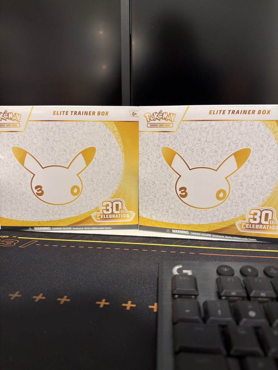 ThatBritTweet's tweet photo. Do I open the left one or the right one? https://t.co/4uoi9Reqnh