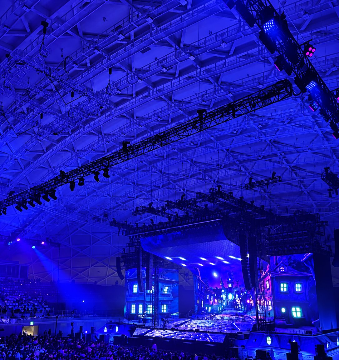 Fan_HilotoWakai's tweet photo. みなさん、こんにちは！！
#MGA_SHADOWS 香川公演1日目！！
おわった！！！！！！
本当に最高のステージでした！！！

本日＆明日の公演も、こちらからお楽しみいただけます📡

▼公式生配信詳細はこちら❗️
 https://t.co/z7c6jg7s9i

また明日、会いましょう！！

#MrsGREENAPPLE⁡ https://t.co/Ygl9lz9Qlv
