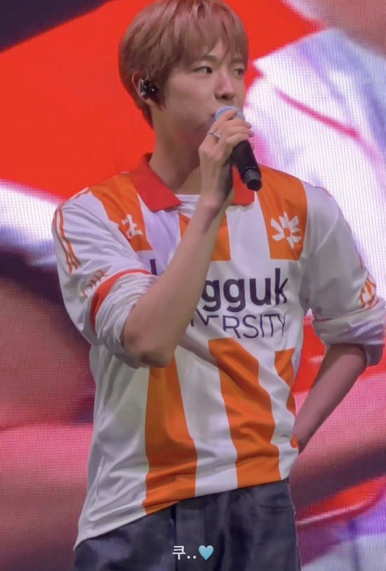 _ut0ku's tweet photo. ทุกคน เรามาลา https://t.co/fIEPZcdSTb