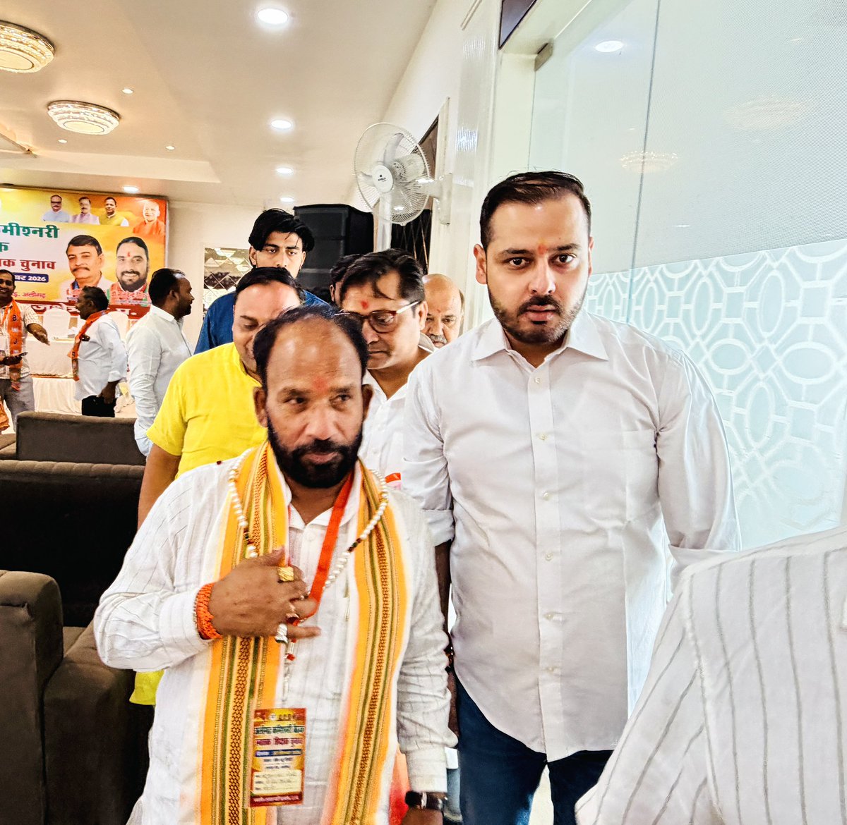 premendraguddu's tweet photo. आज अलीगढ़ में संगठनात्मक बैठक हेतु आगमन पर भाजपा ब्रज क्षेत्र के माननीय क्षेत्रीय अध्यक्ष श्री पूरन लाल लोधी जी से भेंट की। 

#PremendraGuddu #BJYM #BJPAligarh https://t.co/JwPAVZuD8f