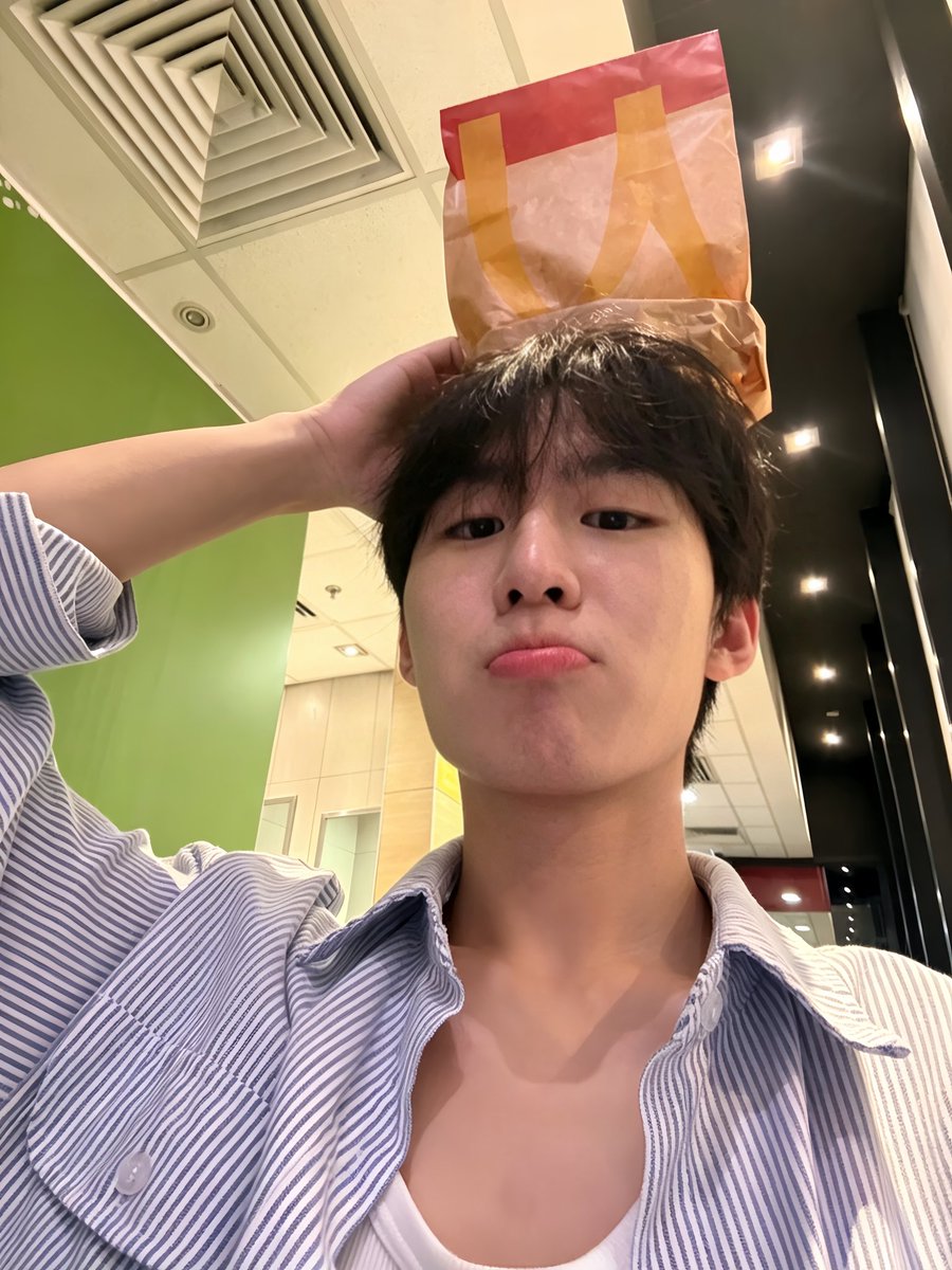 711vvi's tweet photo. hi https://t.co/mNRBmKZAAU