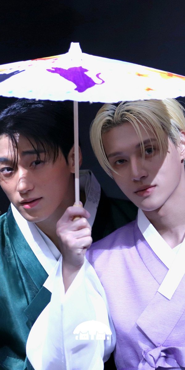 wsn_snw's tweet photo. 260929 에이티즈 메이크스타 대면

⋆˚࿔ ☂︎ ⋆˚࿔
ㄴ 우산즈

#ateez #에이티즈 #정우영 #WOOYOUNG #ウヨン #최산 #SAN #サン https://t.co/dHti7j0qDC