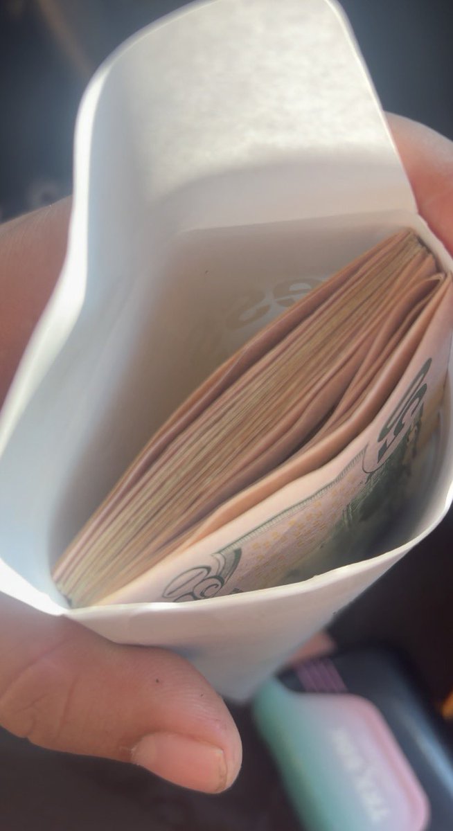 steadyscorinrx's tweet photo. Another 2500$ thanks Chase Bank not bad to start the day https://t.co/JBSb3a9XfD