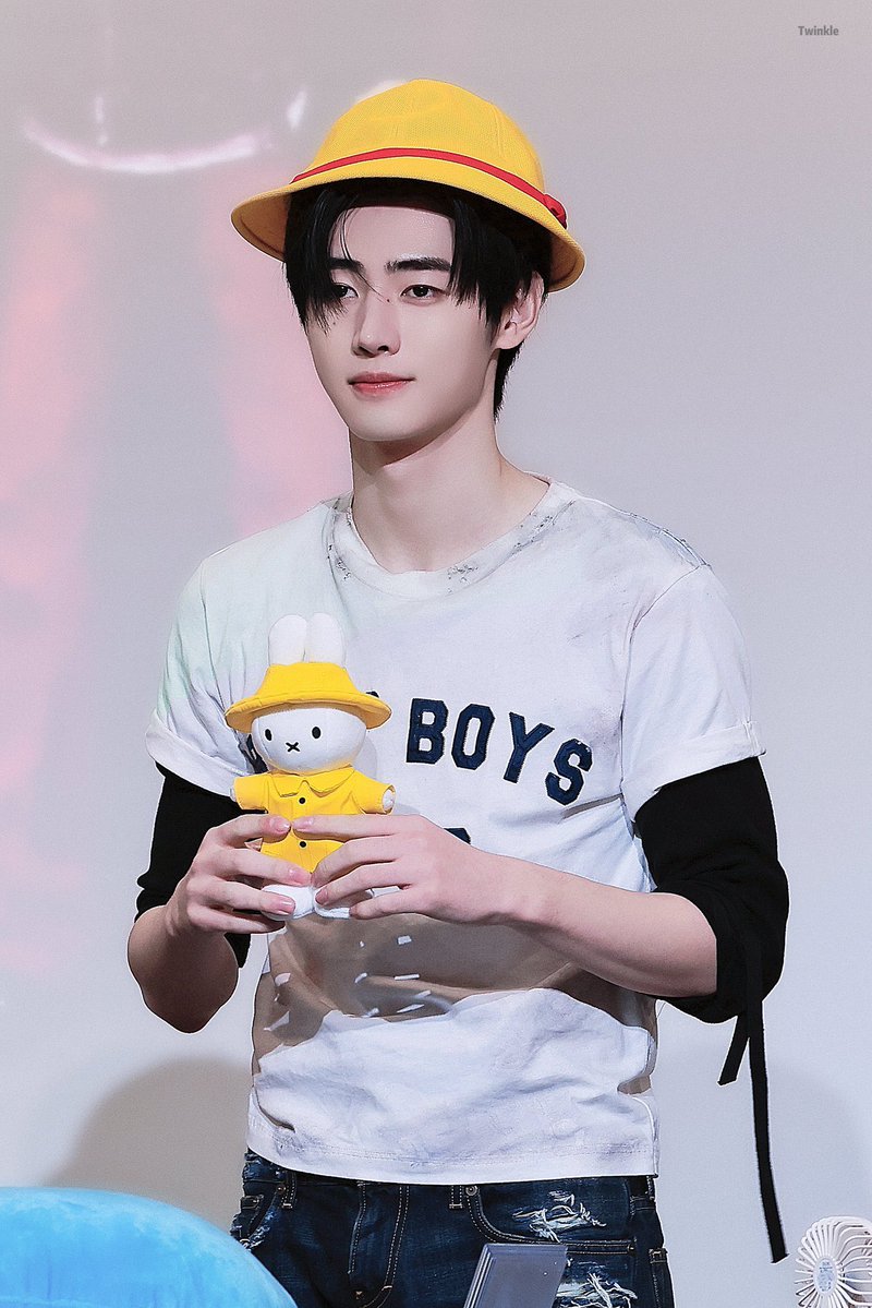 chufsensei's tweet photo. แม่มาทานลูกแล้วนะฮุน 🍦 https://t.co/oTJR1XyZiT
