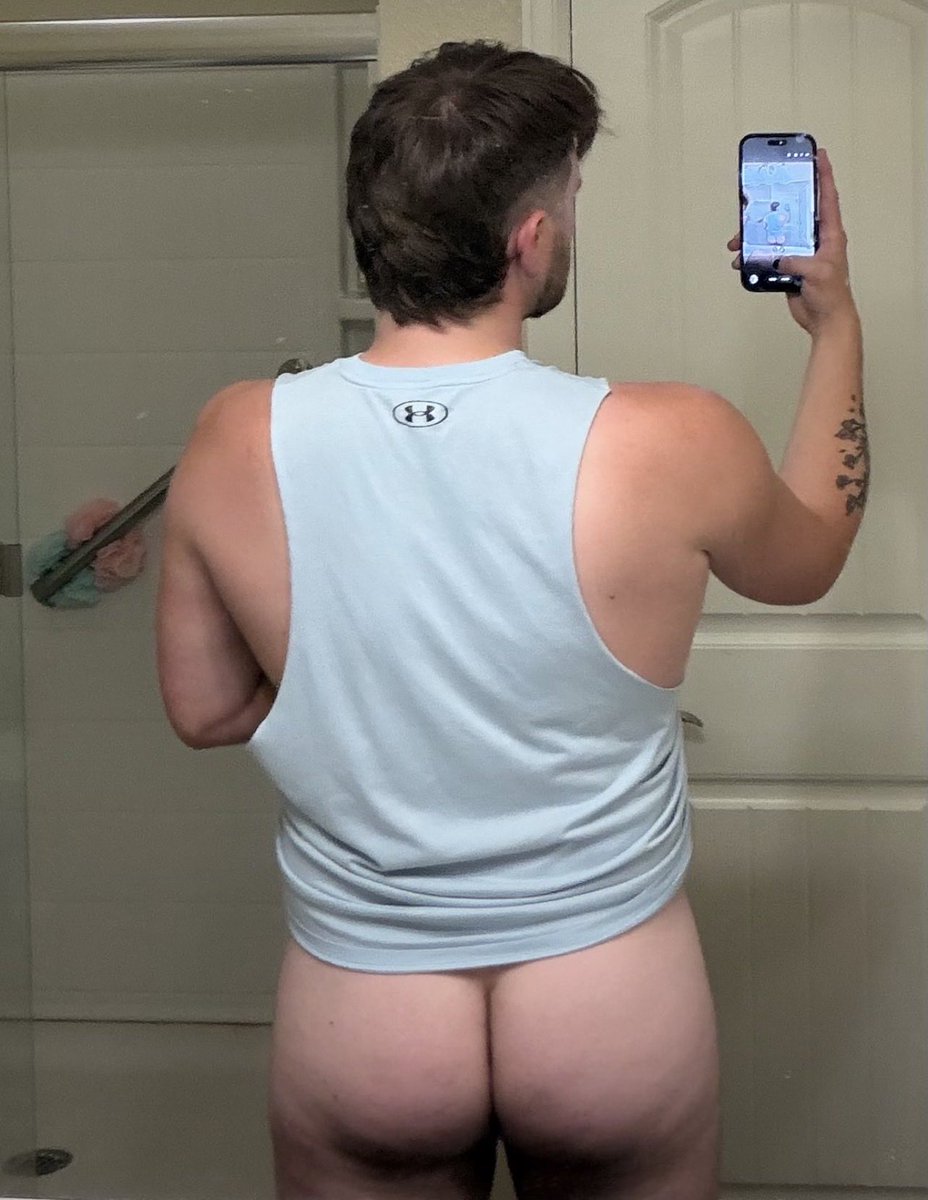 douglas_edward5's tweet photo. you can touch it if you ask nicely 😇🥵🔥💦#xxx https://t.co/TCimRQDyHB