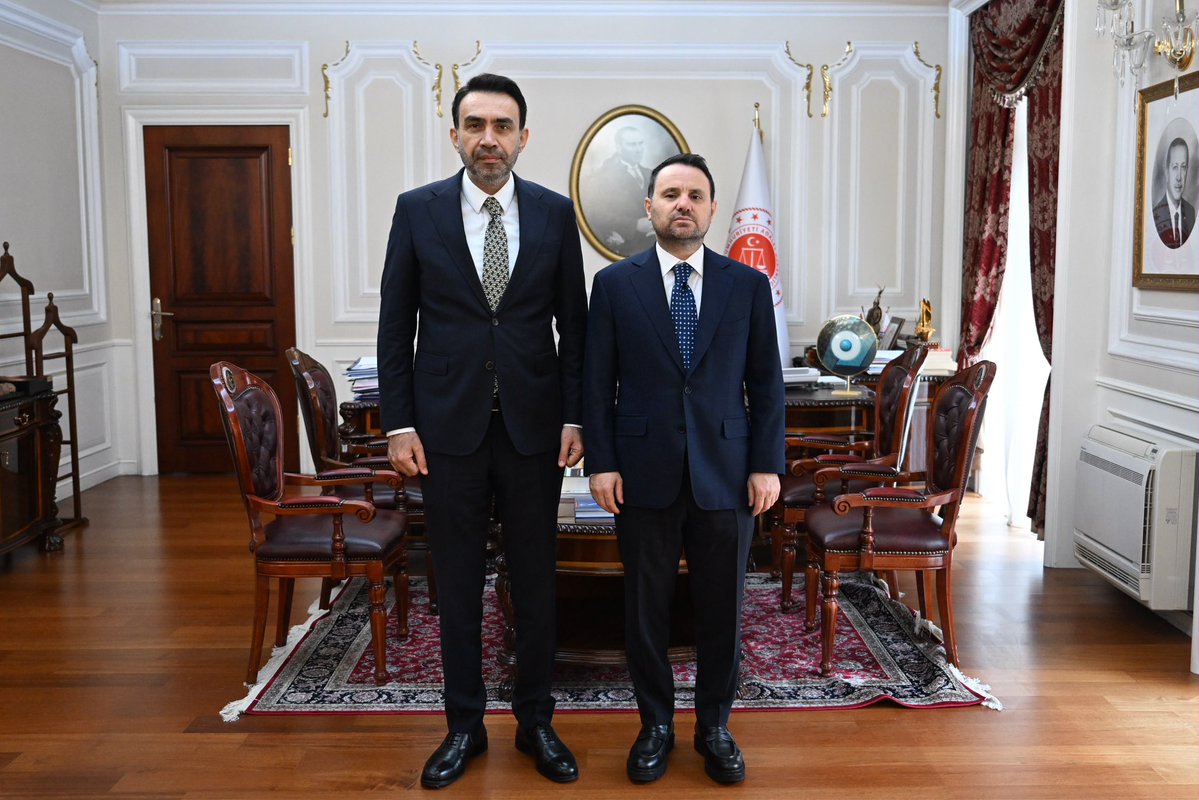 AdemAldemir33's tweet photo. 📍 Ankara

Adalet Bakanımız Sayın Akın Gürlek’i ziyaret ettik.

Nazik kabulleri ve yakın ilgileri için Sayın Bakanımıza teşekkür ediyoruz. https://t.co/fSY2QtpSJB