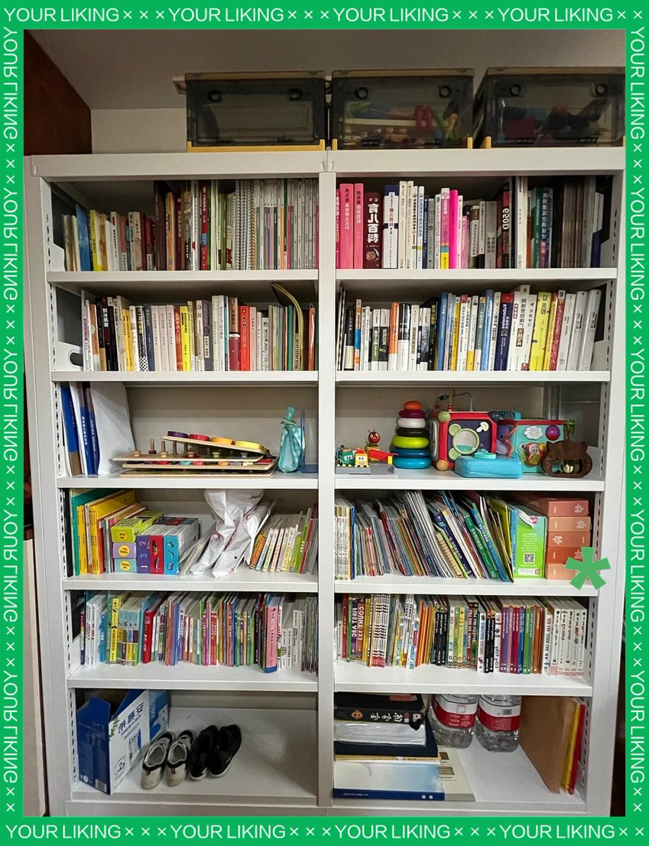 Stackeba9's tweet photo. Organicé mis estantes de libros y ropa usada hoy: encontré piezas que amo y doné lo que no uso. Pequeos pasos para un espacio más limpio y para ayudar a quienes lo necesitan.， https://t.co/sPoQuSugJN