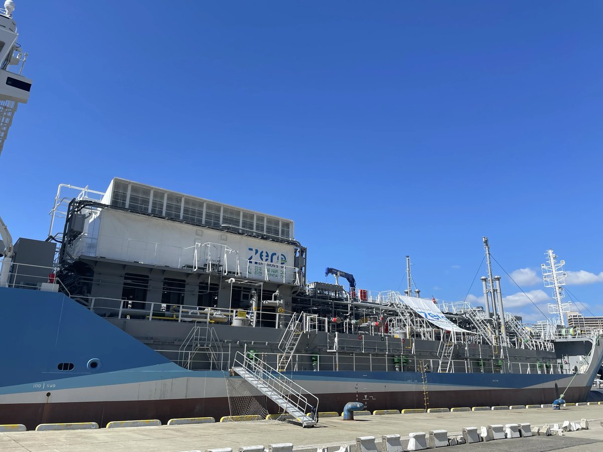 NipponZaidan tweet picture