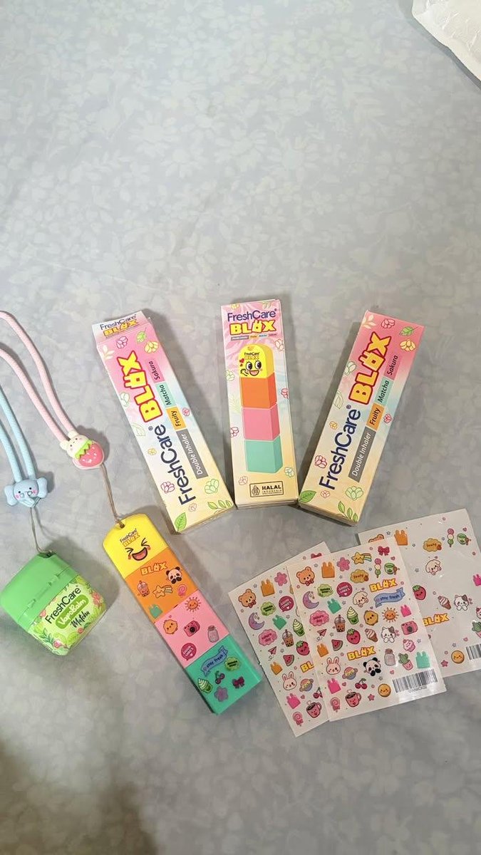 DIb8JYma6k's tweet photo. Lucu parahh nihh freshcarenya😭
Kalian udah punya belom guys fresh care blox terbaru ini😭😭😭 https://t.co/5g9mcas3qt