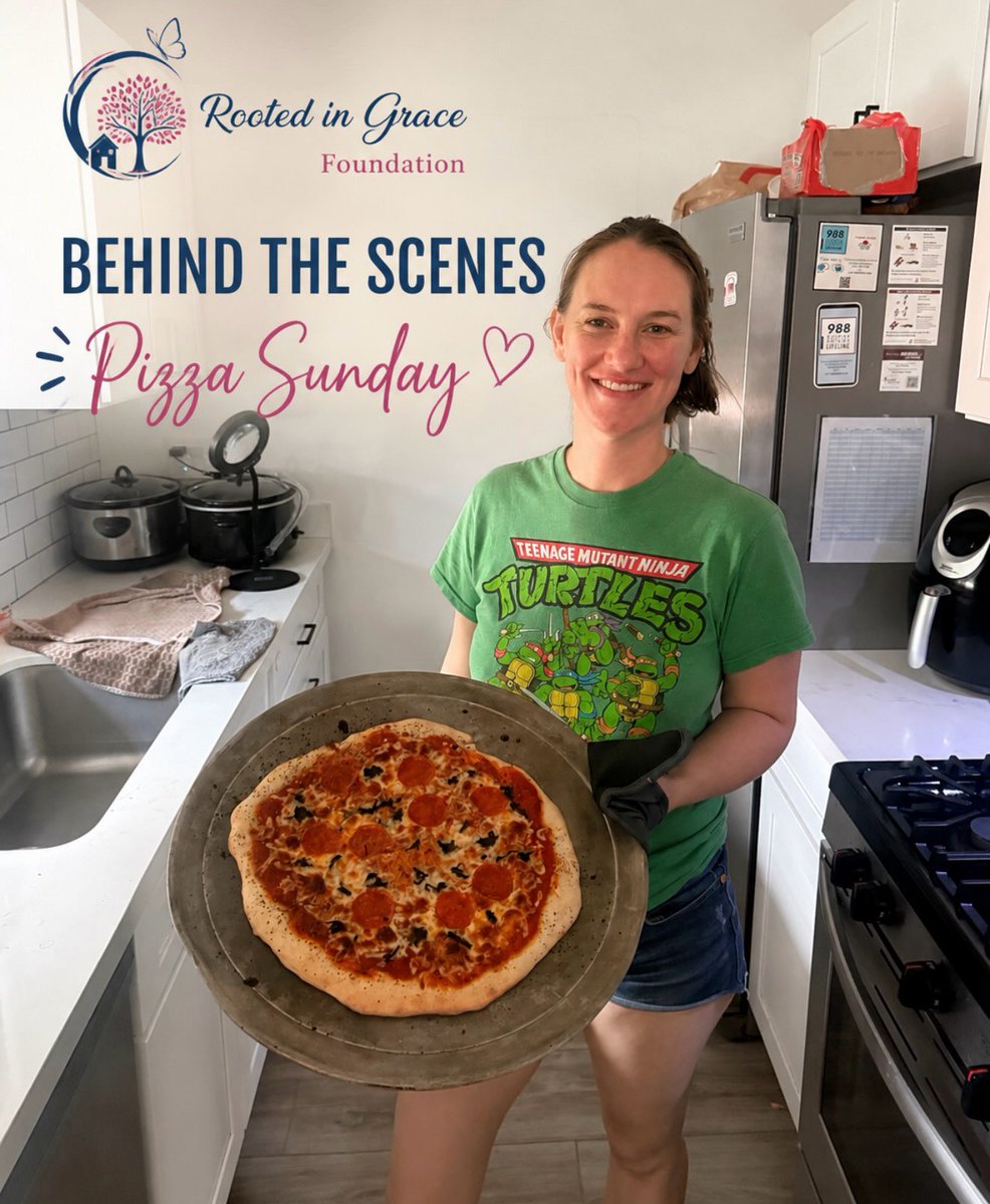 MilissaYuhld's tweet photo. Behind the scenes of Pizza Sunday. Creating moments of connection, joy, and hope for the mothers and children we serve. https://t.co/Rb7CVFX8U9