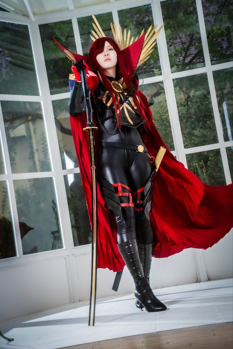 prma3krh's tweet photo. 【コスプレ/cosplay】

Fate/Grand Order    魔王信長

撮影ありがとうございました！✨

#美味しいときつぐカルデア
📸…@__Yukito_ph 
魔王剣…@VT5HLTBbYUCJp6u https://t.co/l164oo1AtF