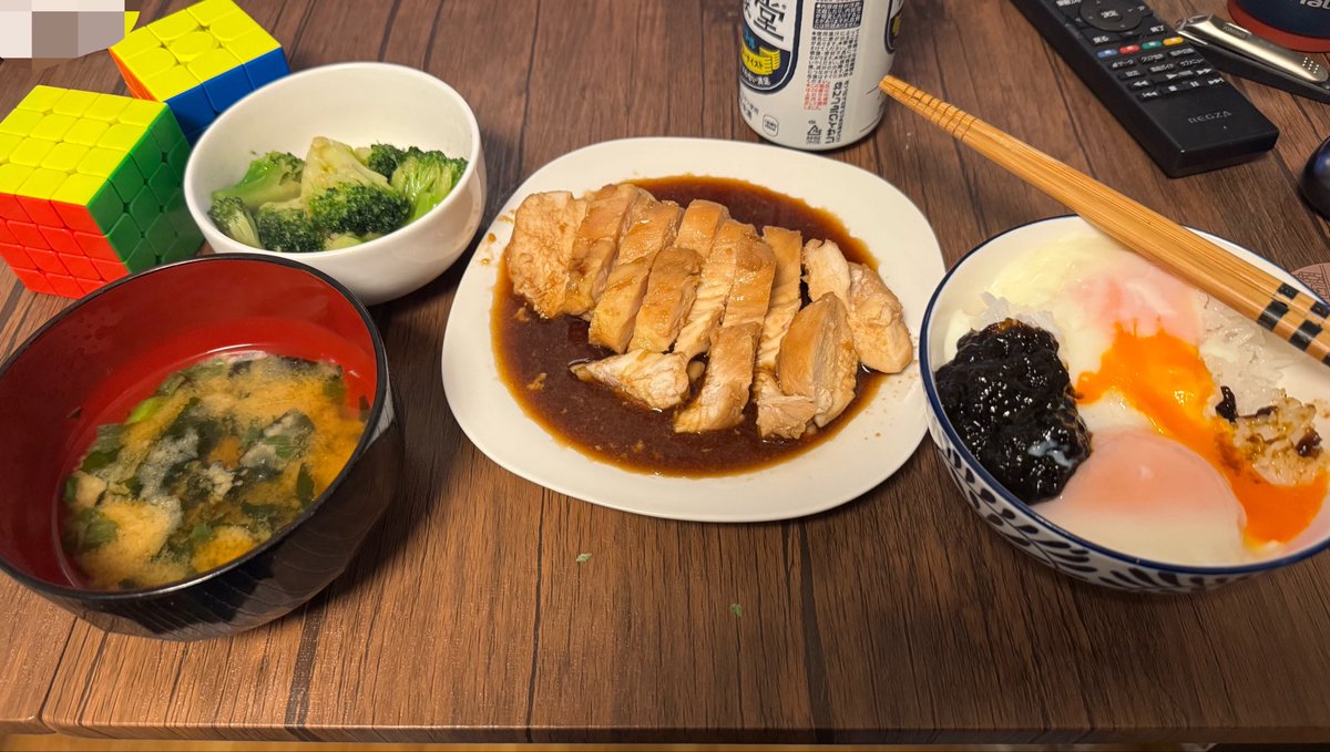 leion_sub's tweet photo. 在宅勤務やったし今日は少し豪華な晩御飯 https://t.co/q4v8bkBc9O