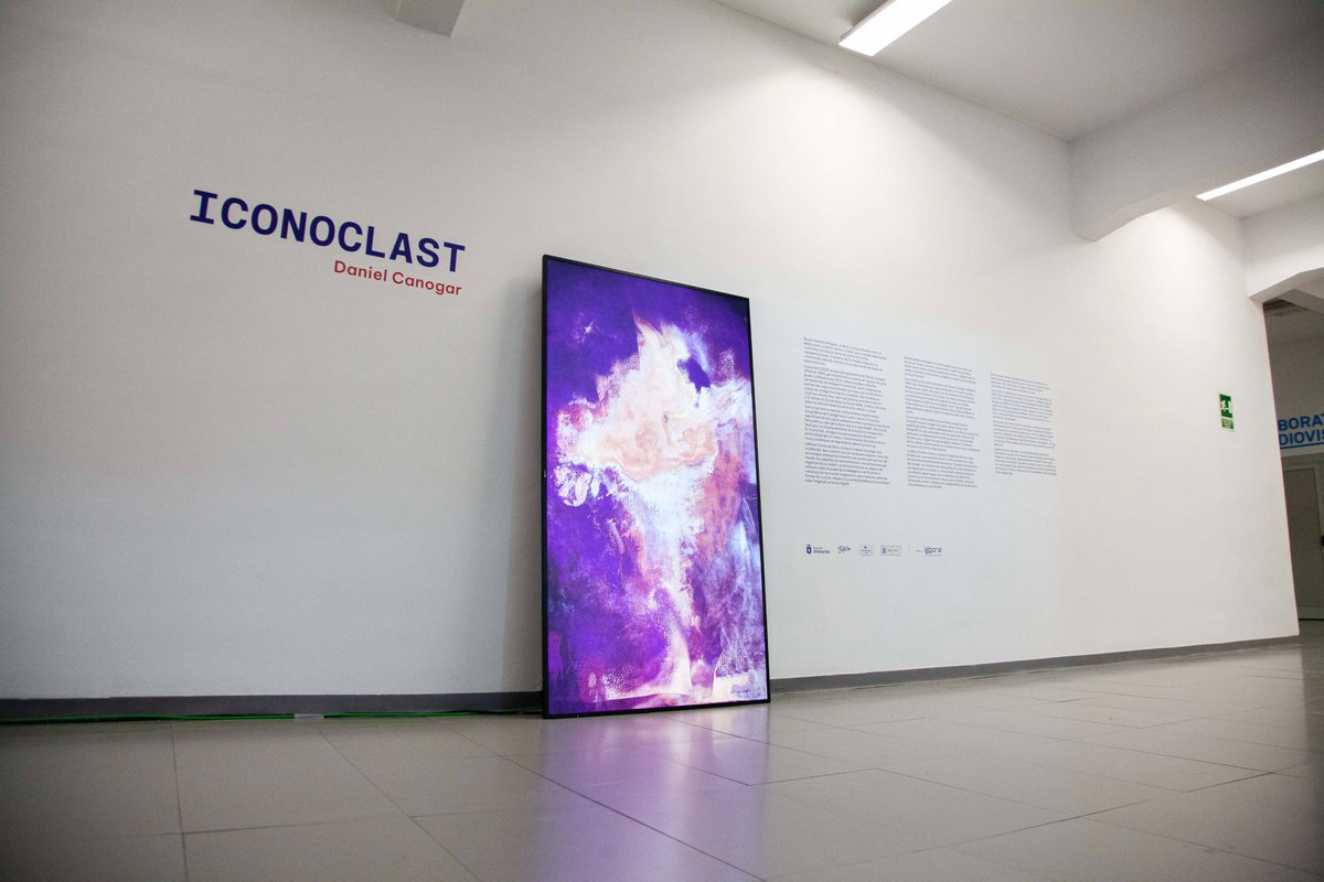 LABoral's tweet photo. Esta semana en LABoral puedes descubrir “Iconoclast”, de @DanielCanogar.

Esta instalación presenta una obra generativa que transforma los rostros de figuras con gran poder e influencia en 2026 para profundizar en la relación entre imagen, tecnología y poder.

Hasta el 3/10/2026 https://t.co/ah1r0cWw4J