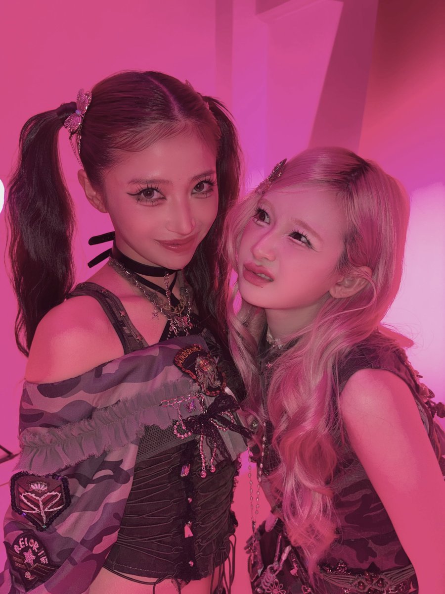 REIRIEofficial's tweet photo. ˚ ༘🍬 ೀ⋆｡˚₊· ➳ 𝜶𝒖𝒕𝒖𝒎𝒏˚₊· ➳ ˚ ༘🍬 ೀ⋆｡

#REIRIE #れいりえ #黒宮れい #金子理江 https://t.co/vSXUI4pgiO